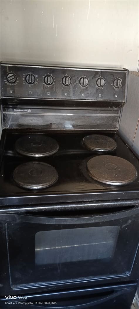 kelvinator stove plates not working